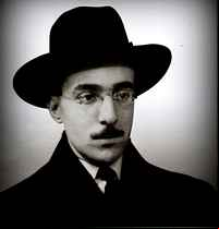 FERNANDO PESSOA